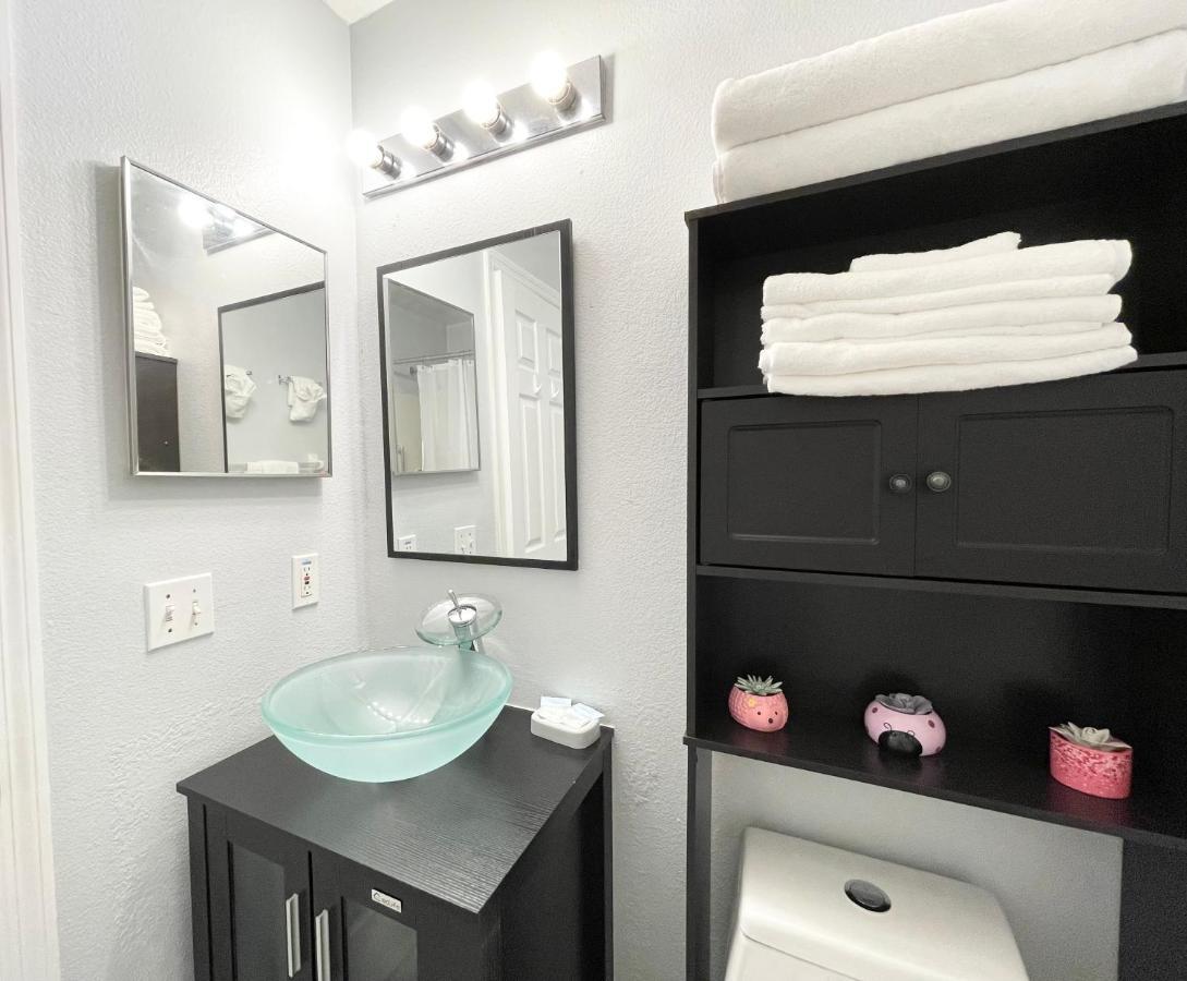 Fully Renovated, Quiet, Spacious Disney Themed Pool Home With Office Kissimmee Buitenkant foto