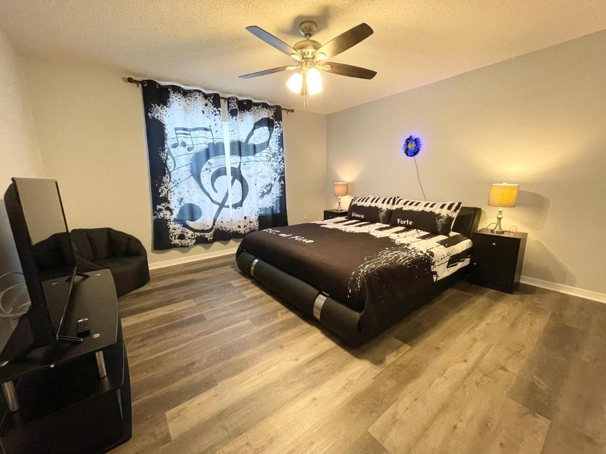 Fully Renovated, Quiet, Spacious Disney Themed Pool Home With Office Kissimmee Buitenkant foto